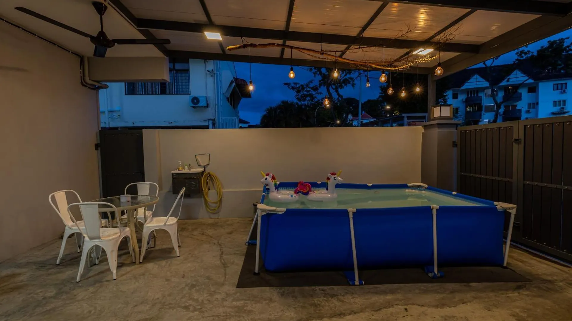 펜션 Town 18Px 5R4B V Kids Pool & Ktv & Jaccuzi Spa & Pool Table Near Usm & Lam Wah Ee Hospital & Han Chiang High School 겔루고르